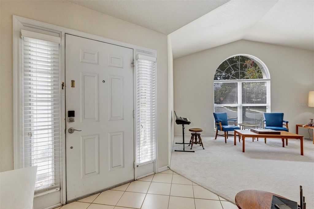 Image 9 of property listing at 3556 AMACA CIRCLE, Orlando, FL 32837