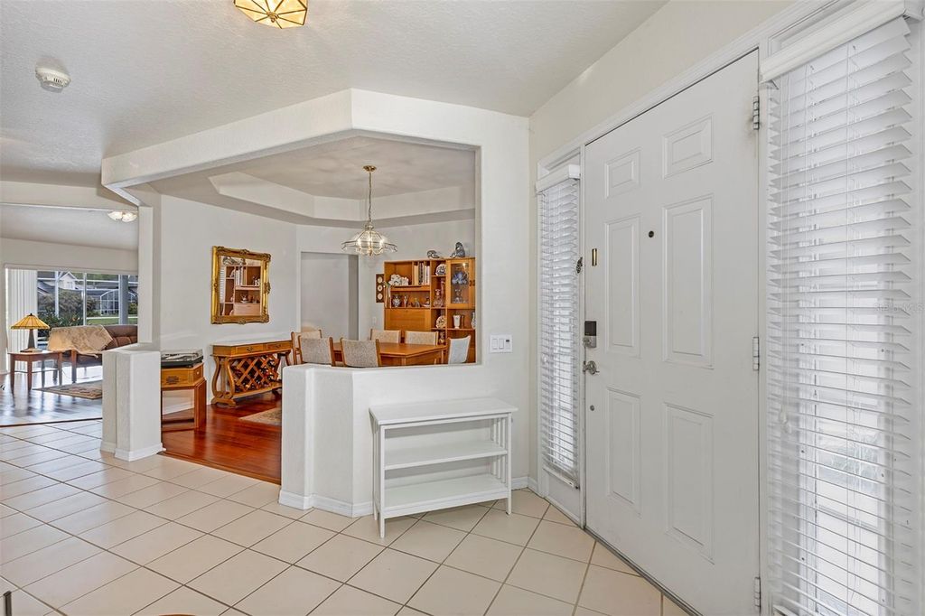 Image 10 of property listing at 3556 AMACA CIRCLE, Orlando, FL 32837