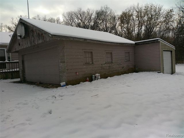 8405 N Vassar Road, Mount Morris, MI 48458