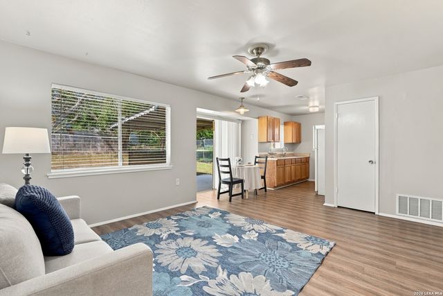 4630 Avenida Prima St, San Antonio, TX 78233