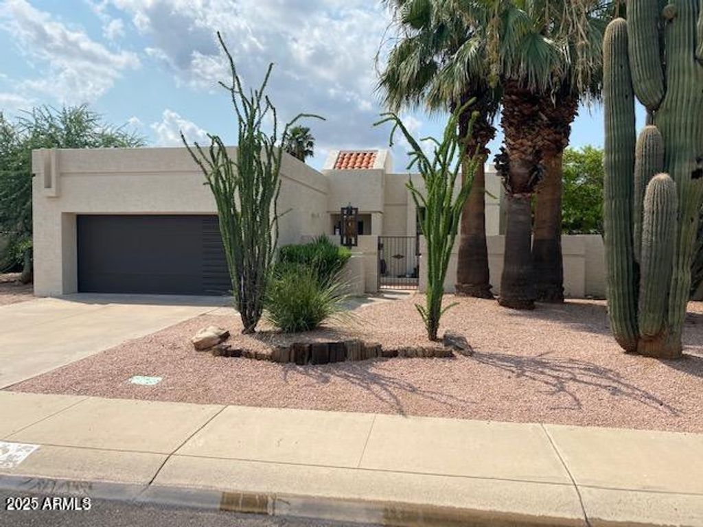 6621 E Kelton Lane, Scottsdale, AZ 85254