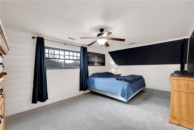 12825 E Wallin Mountain Road, West Fork, AR 72774