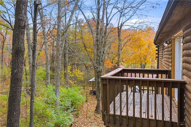 12825 E Wallin Mountain Road, West Fork, AR 72774