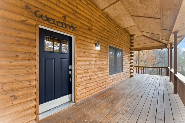 12825 E Wallin Mountain Road, West Fork, AR 72774