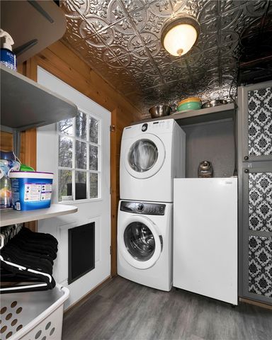 12825 E Wallin Mountain Road, West Fork, AR 72774