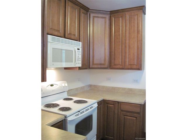 1015 E Moreno Ave, Colorado Springs, CO 80903