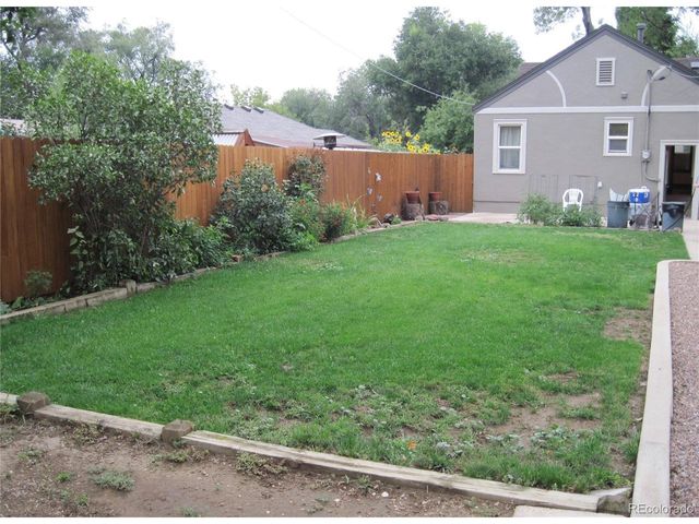1015 E Moreno Ave, Colorado Springs, CO 80903