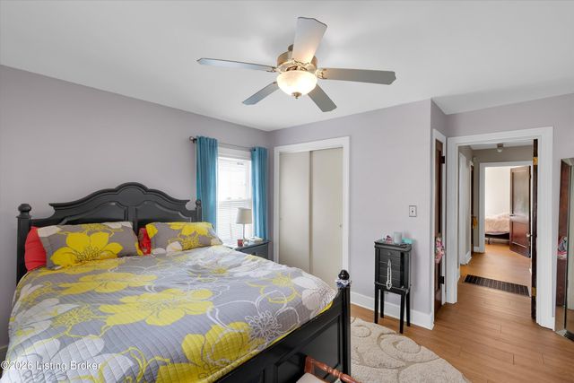 4616 Hillside Dr, Louisville, KY 40216