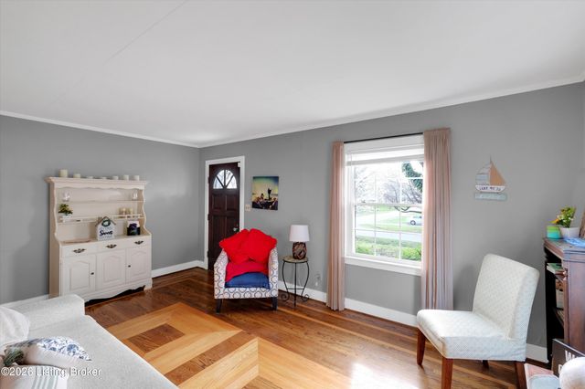 4616 Hillside Dr, Louisville, KY 40216