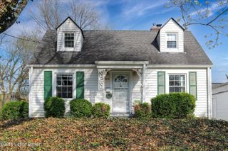 4616 Hillside Dr, Louisville, KY 40216