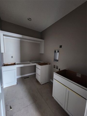 3302 SE Bannister Drive, Ankeny, IA 50021