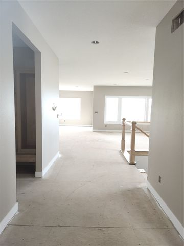3302 SE Bannister Drive, Ankeny, IA 50021
