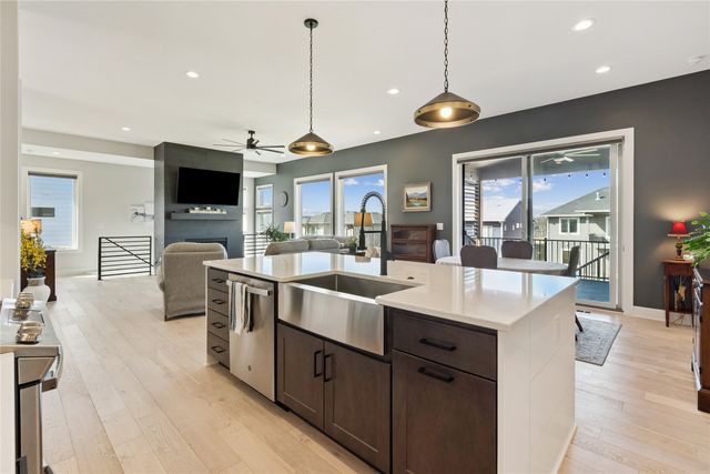 14601 Sutton Drive, Urbandale, IA 50323