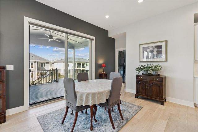 14601 Sutton Drive, Urbandale, IA 50323