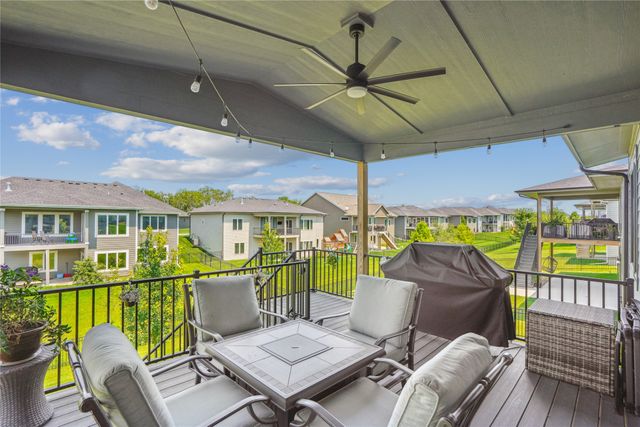 14601 Sutton Drive, Urbandale, IA 50323