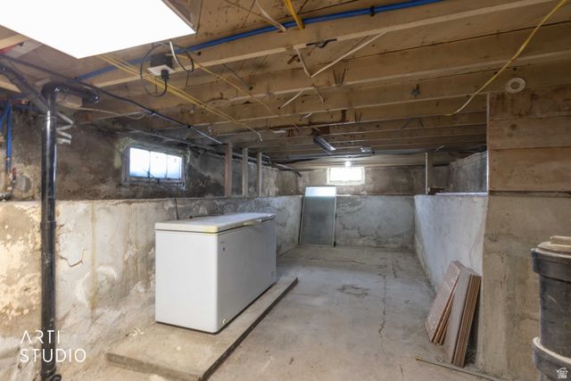 802 CANYON RD, Ogden, UT 84404