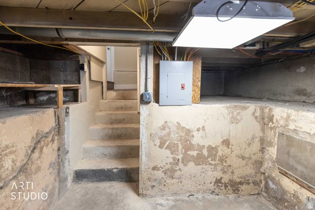 802 CANYON RD, Ogden, UT 84404