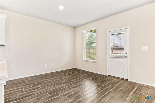 2521 Ayers Drive, Seguin, TX 78155