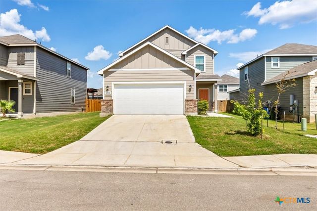 2521 Ayers Drive, Seguin, TX 78155