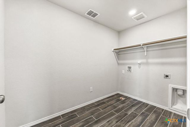 2521 Ayers Drive, Seguin, TX 78155
