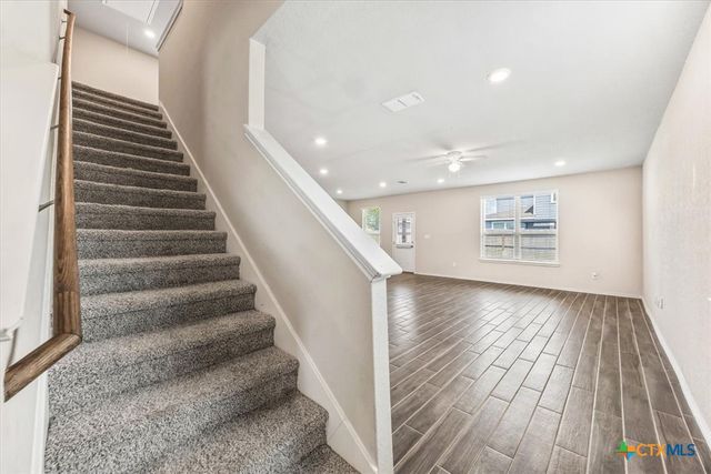 2521 Ayers Drive, Seguin, TX 78155