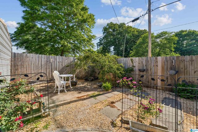 410 WILLOW DRIVE, Hueytown, AL 35023