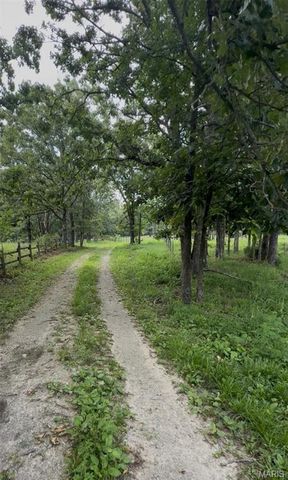 6337 Highway Dd, Unincorporated, MO 63640
