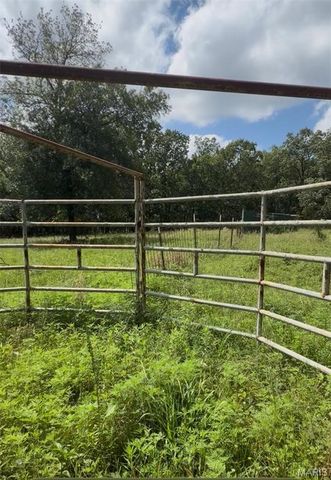 6337 Highway Dd, Unincorporated, MO 63640