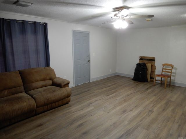 1004 S Elm, Bald Knob, AR 72010