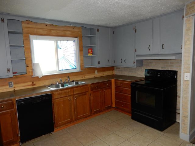 1004 S Elm, Bald Knob, AR 72010