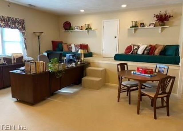 4421 Leatherwood DR, Virginia Beach, VA 23462