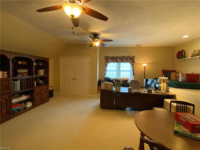 4421 Leatherwood DR, Virginia Beach, VA 23462