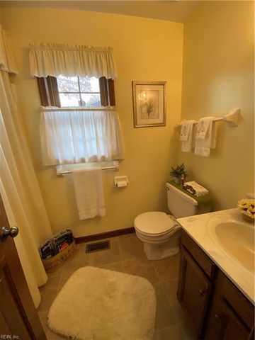 4421 Leatherwood DR, Virginia Beach, VA 23462