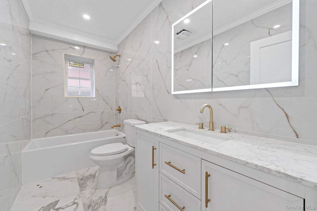 109-09 Rye Place, Saint Albans, NY 11412 — photo 5