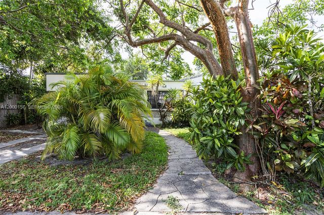 820 NE 82nd Ter, Miami, FL 33138