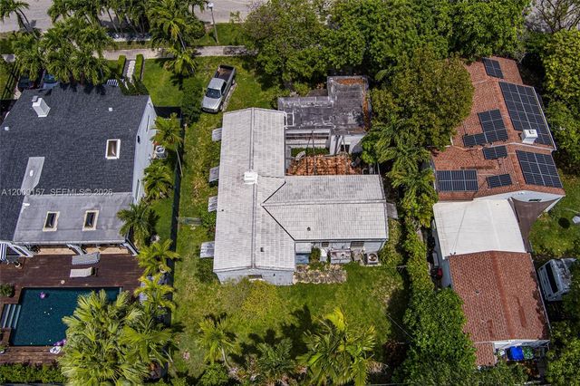 820 NE 82nd Ter, Miami, FL 33138