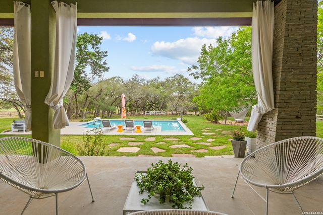 1280 stoney ridge, Bulverde, TX 78163