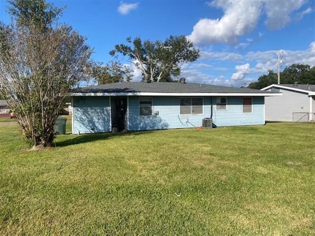 1108 Sunset Drive, Lake Charles, LA 70607