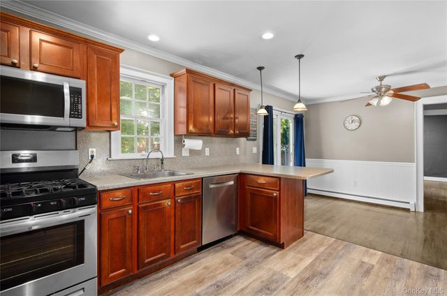 108 Floyd Road, Shirley, NY 11967