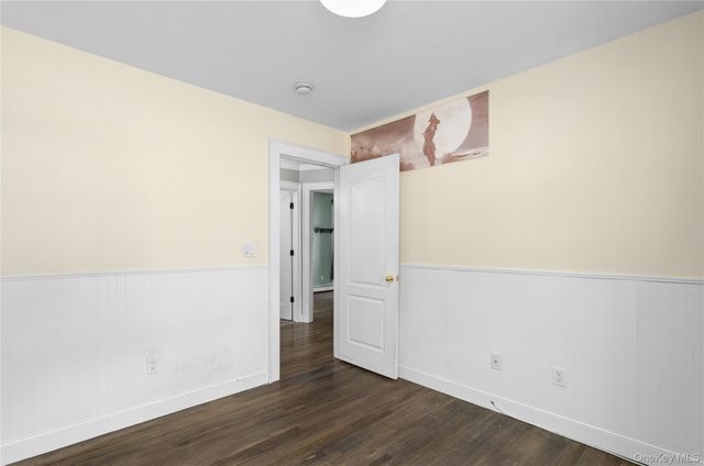 108 Floyd Road, Shirley, NY 11967