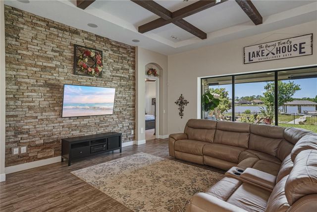 6743 SUNSET VISTA WAY, Land O Lakes, FL 34637