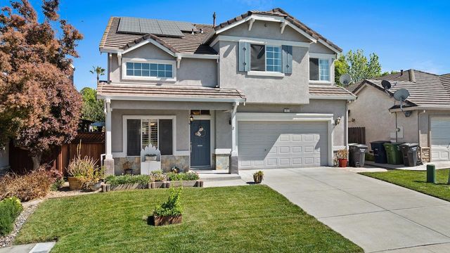 1827 Groveview Way, Tracy, CA 95376