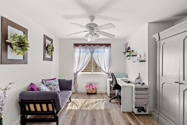 1827 Groveview Way, Tracy, CA 95376