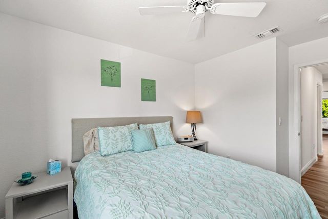 1827 Groveview Way, Tracy, CA 95376