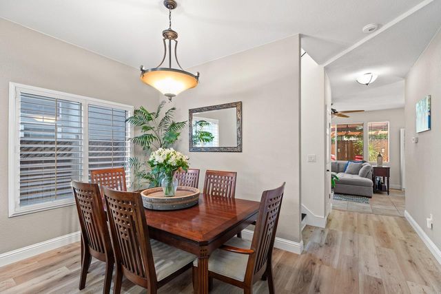 1827 Groveview Way, Tracy, CA 95376