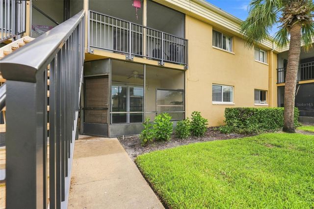1000 LAKE OF THE WOODS BOULEVARD 105E, Fern Park, FL 32730