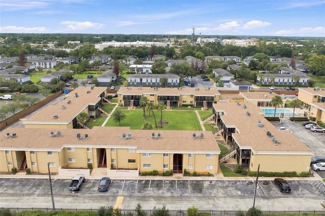 1000 LAKE OF THE WOODS BOULEVARD 105E, Fern Park, FL 32730