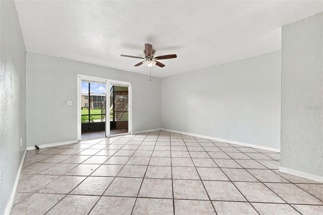 1000 LAKE OF THE WOODS BOULEVARD 105E, Fern Park, FL 32730
