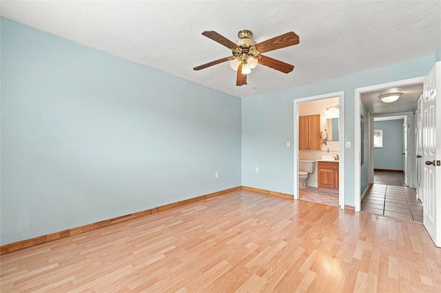 1000 LAKE OF THE WOODS BOULEVARD 105E, Fern Park, FL 32730