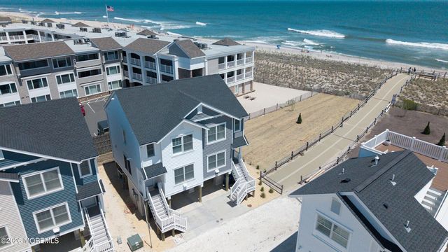 30 Elder Street, Mantoloking, NJ 08738